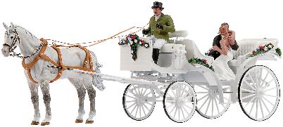 Distler 8730025 CALECHE COCHER ET MARIES Miniatures 1:24 Distler 8730025 CALECHE COCHER ET MARIES Miniatures 1:24