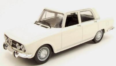M4 7057 ALFA 2000 BERLINA 1971 Miniatures 1:43