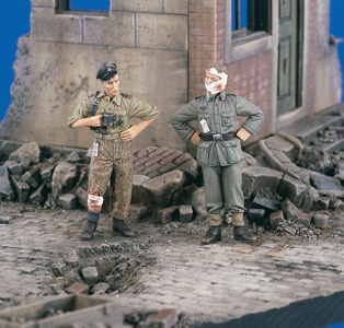 SOLDATS ALLEMANDS BLESSE