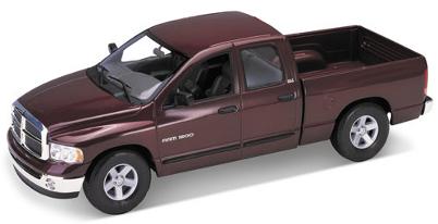 Welly 12528 Dodge 02 Ram 1500 Quad Short Box Miniatures 1:18