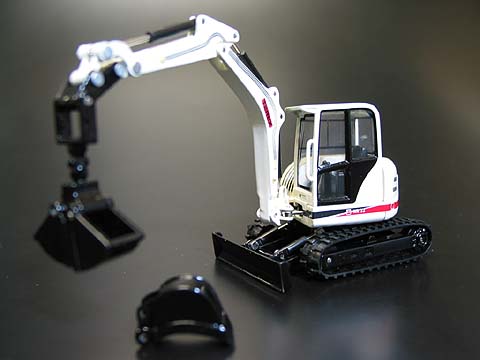 TEREX HR 32 PETIT CHARGEUR SUR CHENILLE