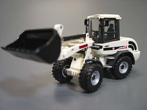 TEREX SKL 834 CHARGEUR SUR PNEUS