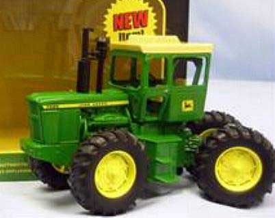 John Deere 7020 articule