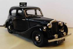 Brooklin IPV22 SUNBEAM TALBOT TEN 1945 Police SURREY Miniatures 1:43
