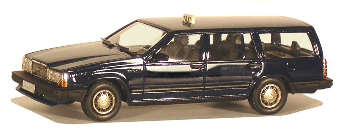 Brooklin RE34B VOLVO 740 TAXI 1987 Die cast 1:43