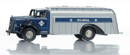 Mercedes Benz L6600 OIL TANK TRUCK ARAL
