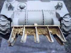 Calibre 35010 RHINCEROS HEDGEROW CUTTER Maquettes 1:35