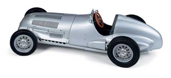 CMC 031 MERCEDES W 125 1937 1938 Die cast 1:18