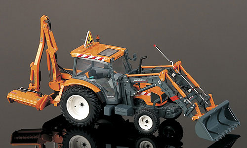 Eagle race 2216 RENAULT TRACTEUR ERGOS avec CHARGE Miniatures 1:32