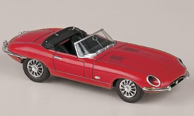 JAGUAR TYPE E
