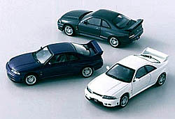 Ebbro 43154 NISSAN SKYLINE GT-R R33 1995 POURPRE Miniatures 1:43 Ebbro 43154 NISSAN SKYLINE GT-R R33 1995 POURPRE Miniatures 1:43