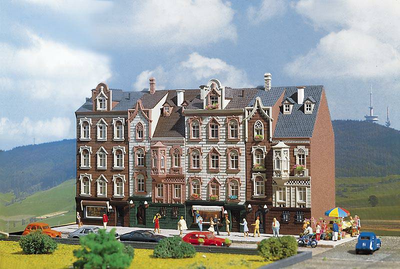 Faller 130926 MAISON DOUBLE MITT. 0926 HO. Maquettes 