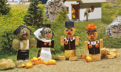 Figurines bottes de paille ho