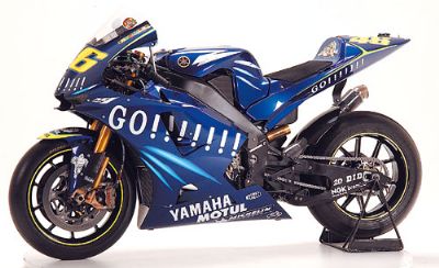 YAMAHA YZR M1 VALENTINO ROSSI