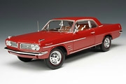 Highway 61 50137 PONTIAC TEMPEST 1963 Die cast 1:18