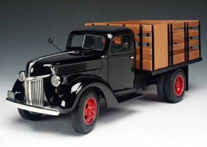Ford STAKE TRUCK 40