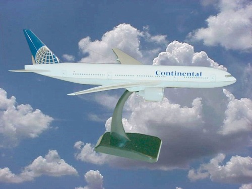 Hogan 1196 Continental Boeing 777-200 Die cast 1:200