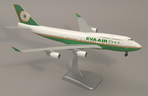 EVA Boeing 747-400
