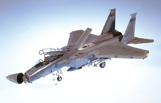 F 15 EAGLE