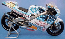 Italeri 4503 HONDA NSR 500 GP ITALIE Die cast 1:6 Italeri 4503 HONDA NSR 500 GP ITALIE Die cast 1:6