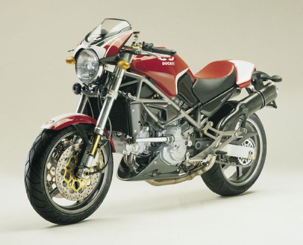 Italeri 4619 DUCATI MONSTER FOGARTY Die cast 1:9