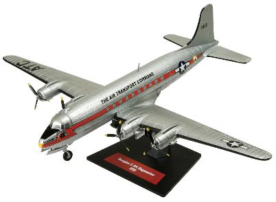 IXO PIXJ008001 DOUGLAS DC-4 USAAS C-54 Die cast 