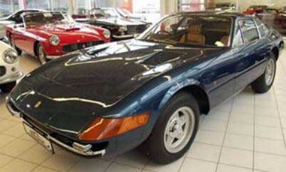 Ferrari 365 GTB/4 DAYTONA