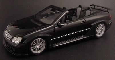 Kyosho 08462BK MERCEDES CLK STREET Miniatures 1:18 Kyosho 08462BK MERCEDES CLK STREET Miniatures 1:18