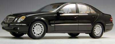 Kyosho 09002BK2 Mercedes Benz CL E Die cast 1:18