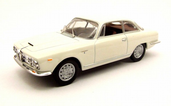 M4 7005 Alfa Romeo 2600 SPRINT 1962 Miniatures 1:43