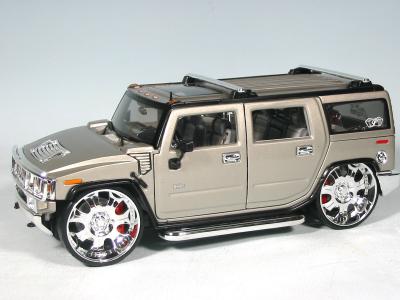 Maisto 31055 HUMMER H2 SUV Miniatures 1:18 Maisto 31055 HUMMER H2 SUV Miniatures 1:18