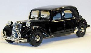 Maisto 31821 15 CV 6 CYLINDRES CITROEN Miniatures 1:18 Maisto 31821 15 CV 6 CYLINDRES CITROEN Miniatures 1:18