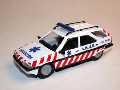 Mini-route 100 CITROEN BX SAMU SMUR Miniatures 1:43 Mini-route 100 CITROEN BX SAMU SMUR Miniatures 1:43