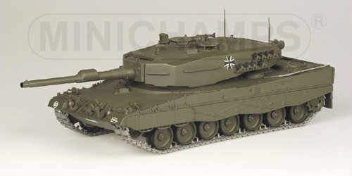 Minichamps 350011000 LEOPARD 2 Die cast 1:35 Minichamps 350011000 LEOPARD 2 Die cast 1:35