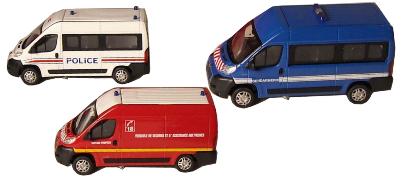 Mondo 53133 VAN UTILITY Miniatures 1:43 Mondo 53133 VAN UTILITY Miniatures 1:43