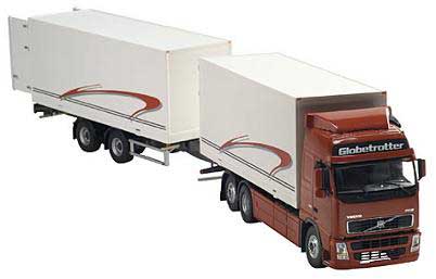 Motorart 13143 Volvo FH 12 coffret 10375 + 13031 Miniatures 1:43 Motorart 13143 Volvo FH 12 coffret 10375 + 13031 Miniatures 1:43