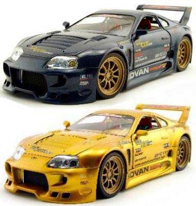 Muscle Machine 73111 Voiture TUNING METAL Die cast 1:24