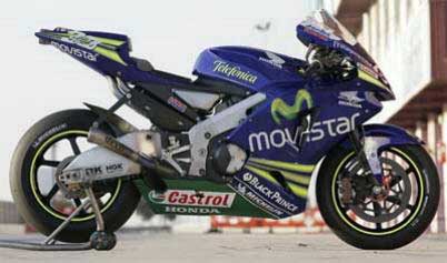 New Ray RAC2 HONDA sete GIBERNAU et marco MELANDRI x10 Miniatures 1:12 New Ray RAC2 HONDA sete GIBERNAU et marco MELANDRI x10 Miniatures 1:12