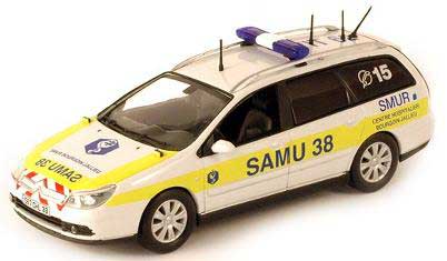 Norev 155555 CITROEN C5 2005 SAMU 38 Die cast 1:43