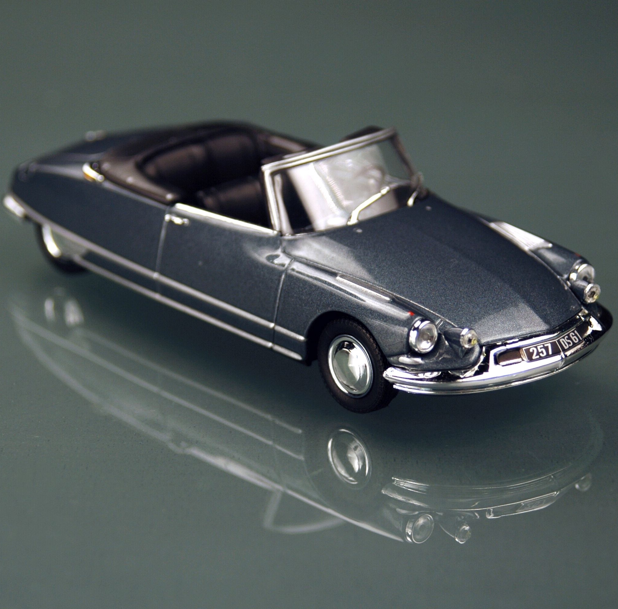 Citroen ds 19 1961