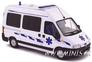Norev 479006 Peugeot BOXER AMBULANCE Die cast 1:43 Norev 479006 Peugeot BOXER AMBULANCE Die cast 1:43