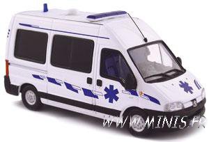 Peugeot BOXER AMBULANCE