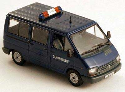 RENAULT TRAFIC GENDARMERIE