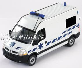 Norev 518752 Renault Master ambulance Die cast 1:43 Norev 518752 Renault Master ambulance Die cast 1:43