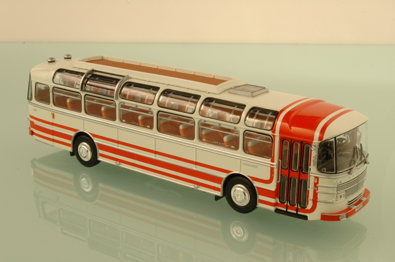 Norev 530011 Saviem S53M excursion Miniatures 1:43
