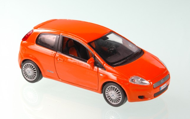 Fiat GDE Punto 5 PORTES 2005