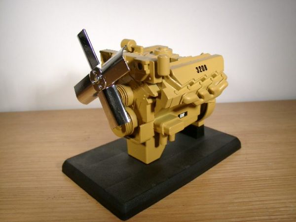 CATERPILLAR 3208 MOTEUR DIESEL