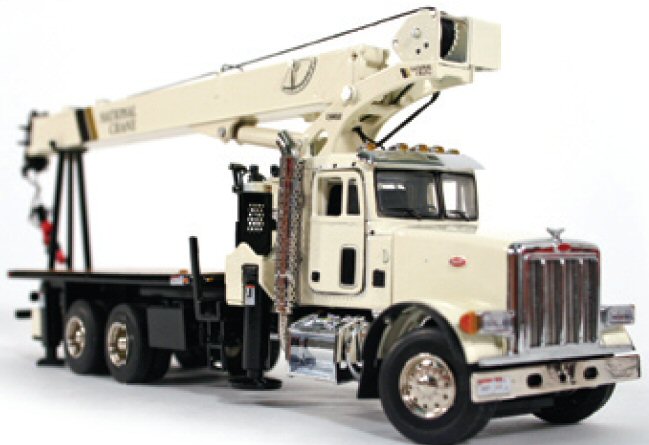 PETERBILT CAMION GRUE