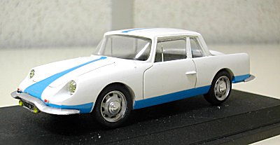 Paradcar 072BB ALPINE RENAULT GT4 2 + 2 Miniatures 1:43