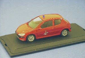 Paradcar 115 Peugeot 206 3 PORTES POMPIER de PARIS Die cast 1:43